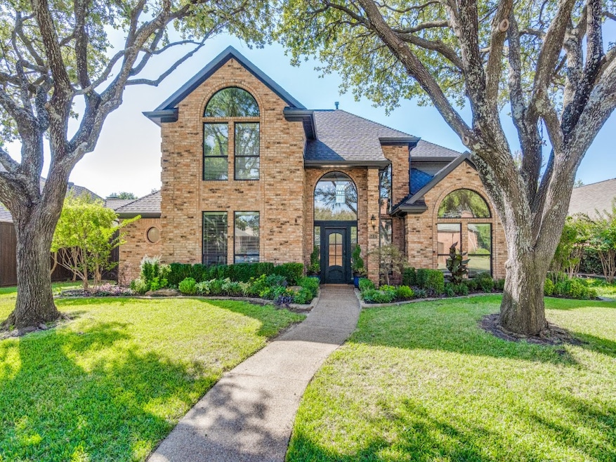Pending $785,000 • Co-Listing Agent