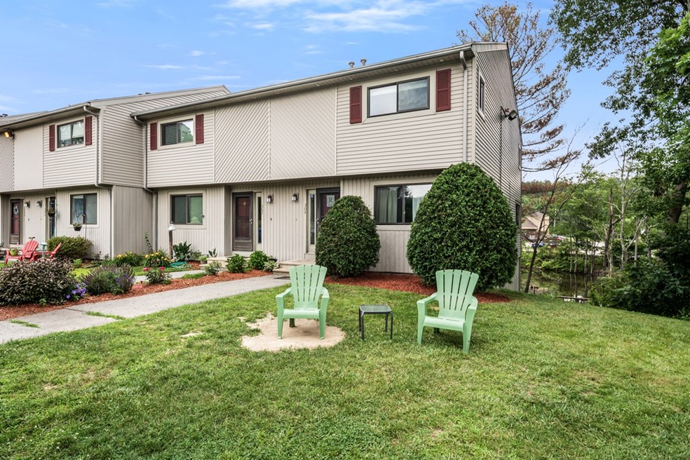 28 Southbridge Rd unit 308, Charlton, MA 01507 - photo 1