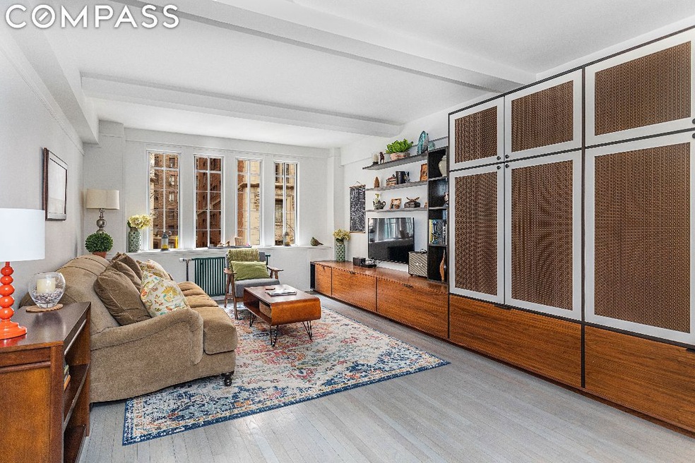 Sold $999,000 • Co-Listing Agent