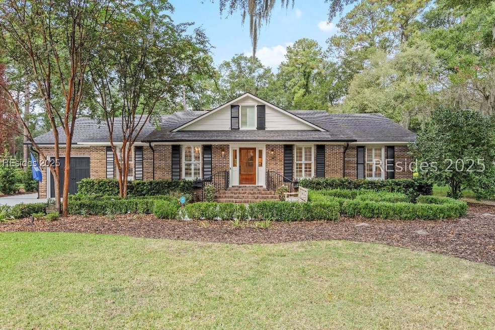 173 Spanish Point Dr, Beaufort, SC 29902 - photo 1