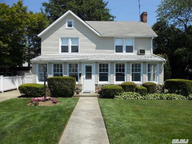 2097 Washington Ave, Seaford, NY 11783 - photo 1