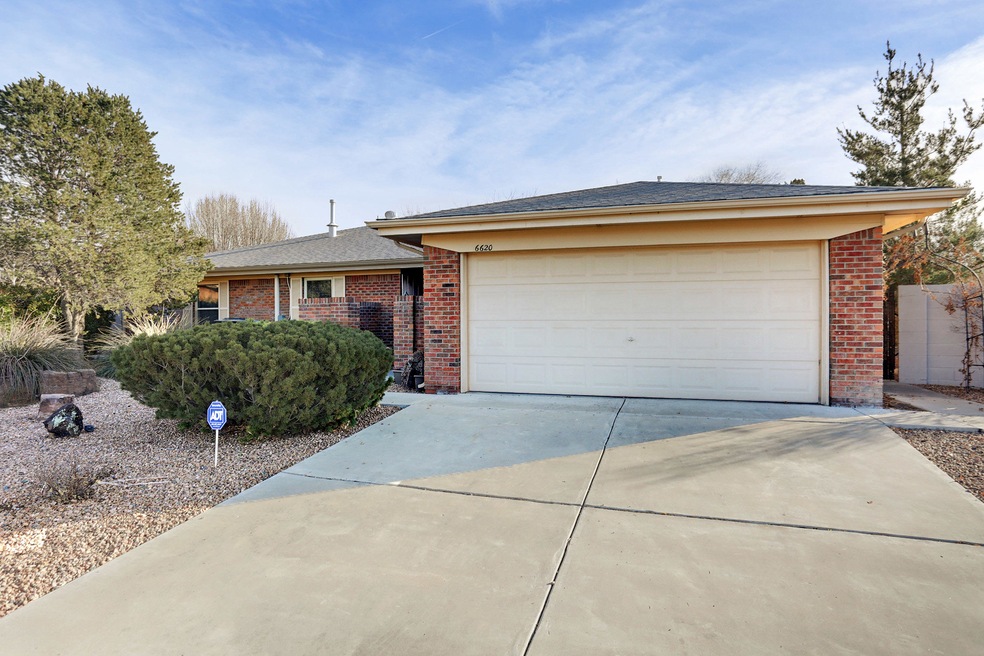 6620 Mia St NE, Albuquerque, NM 87109 - photo 1