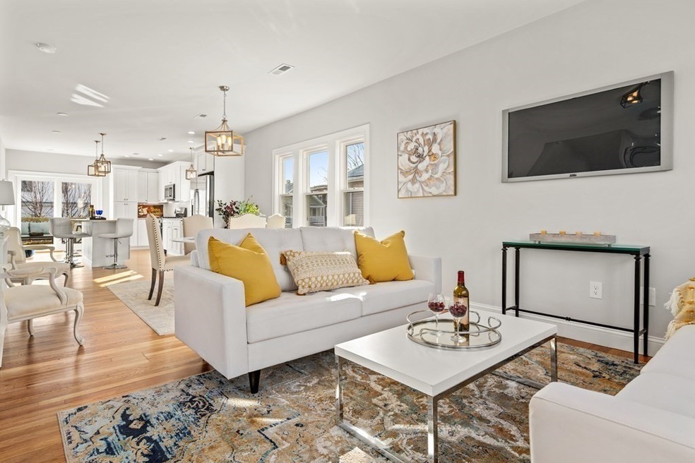 75 Foster St unit 2, Arlington, MA 02474 - photo 1