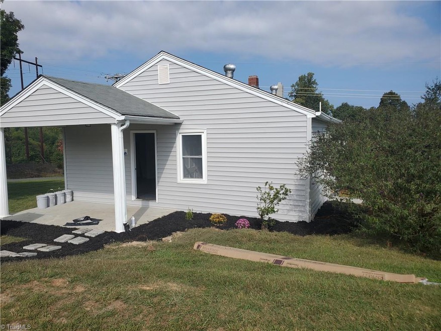 508 Rock Crusher Rd, Asheboro, NC 27203 - photo 1