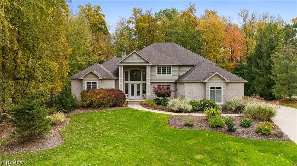 200 Knightsbridge Ln, Aurora, OH 44202 - photo 1