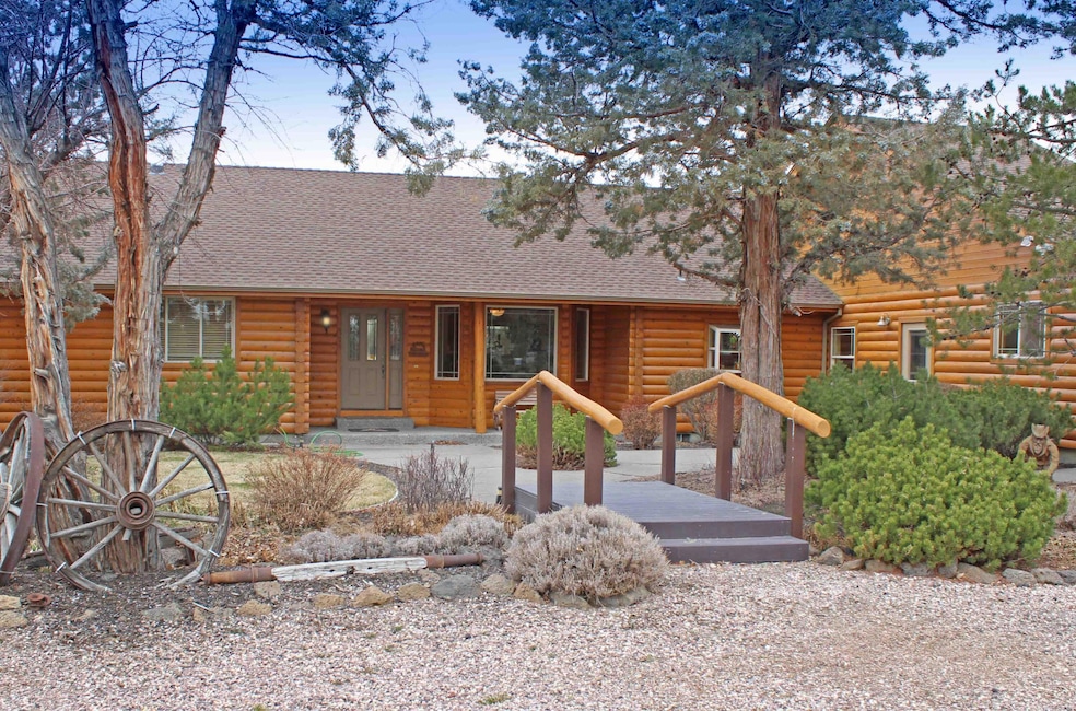 62497 Stenkamp Rd, Bend, OR 97701 - photo 1