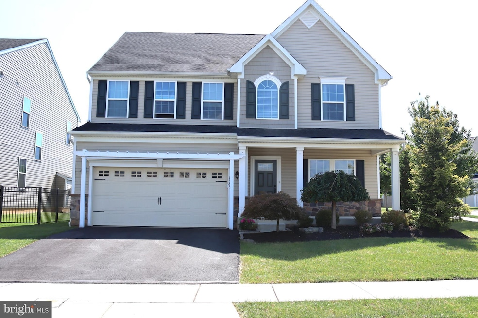 Pending $699,000 • Co-Listing Agent