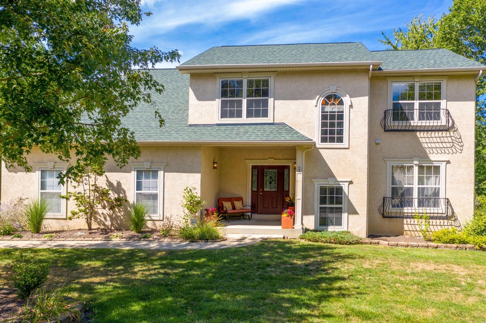 44 Buckeye Dr, Powell, OH 43065 - photo 1