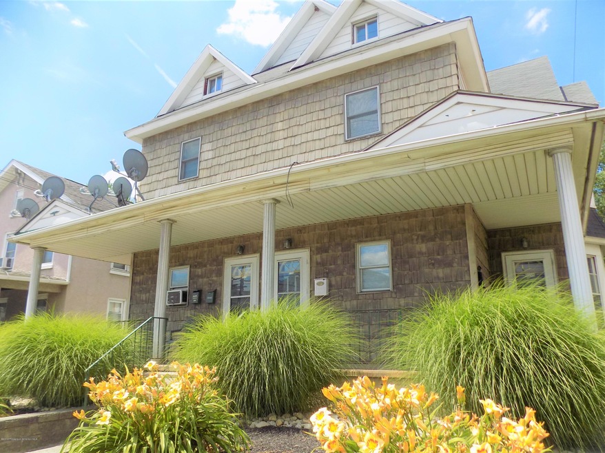 213 N Main Apt C Ave, Taylor, PA 18517 - photo 1