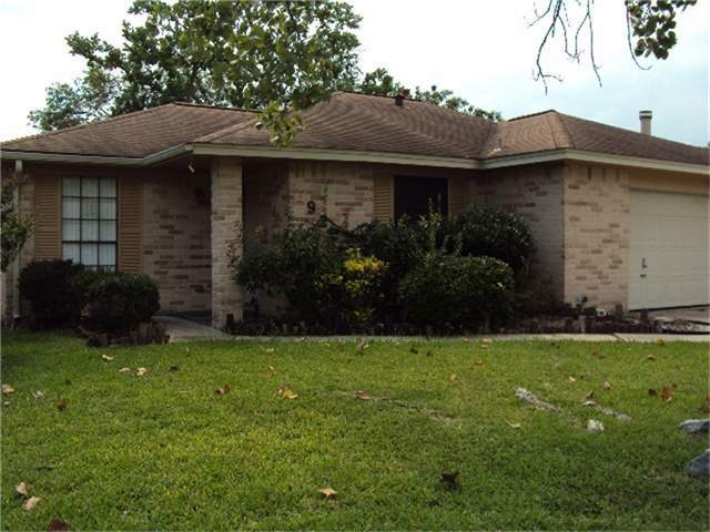 7927 Battleoak Dr, Houston, TX 77040 - photo 1