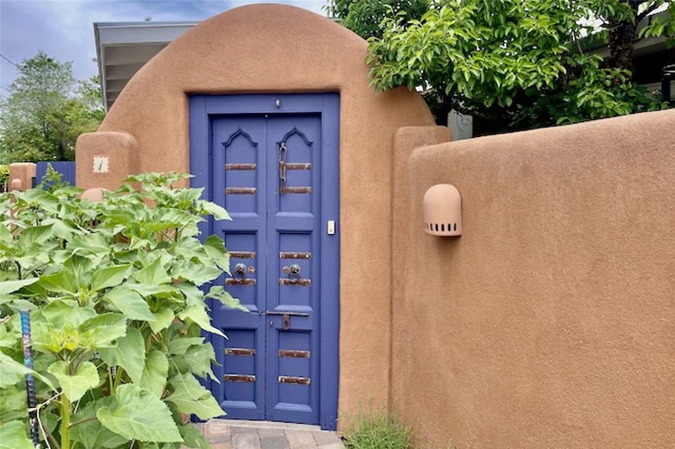 641 W San Francisco St, Santa Fe, NM 87501 - photo 1