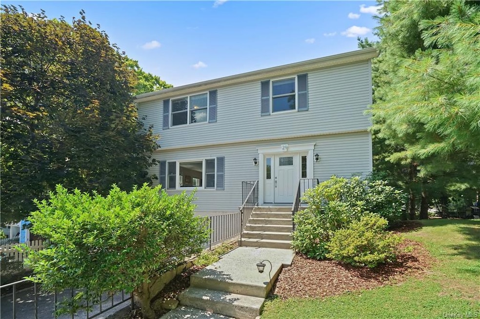 29 Shady Ln, Dobbs Ferry, NY 10522 - photo 1