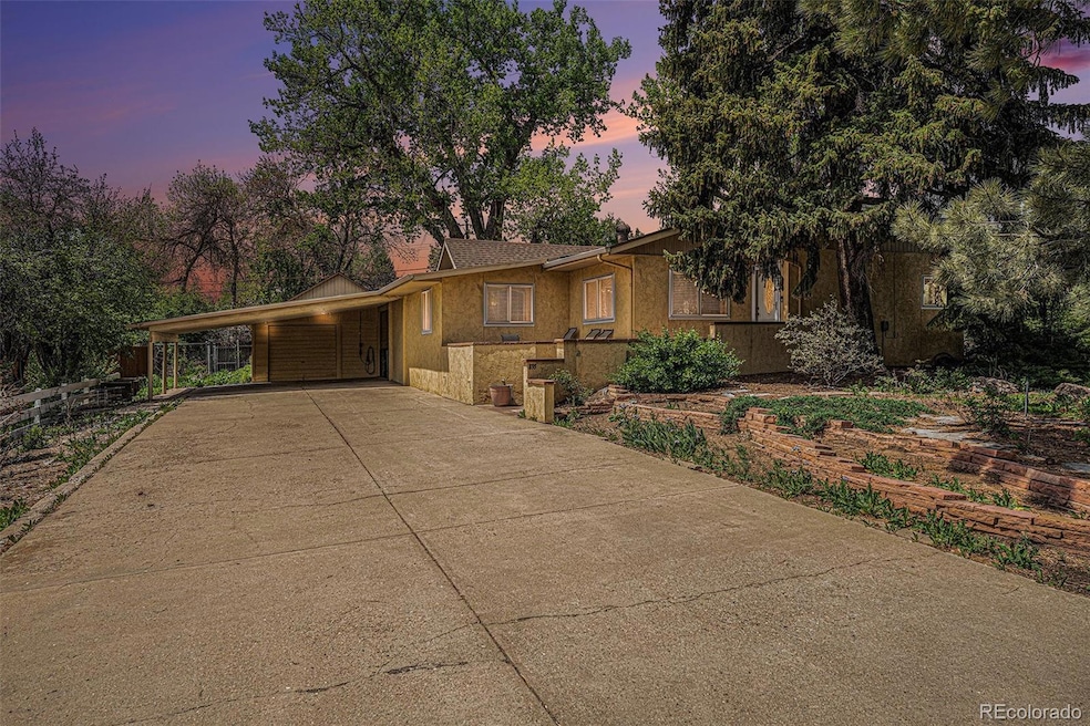 895 Vance St, Lakewood, CO 80214 - photo 1