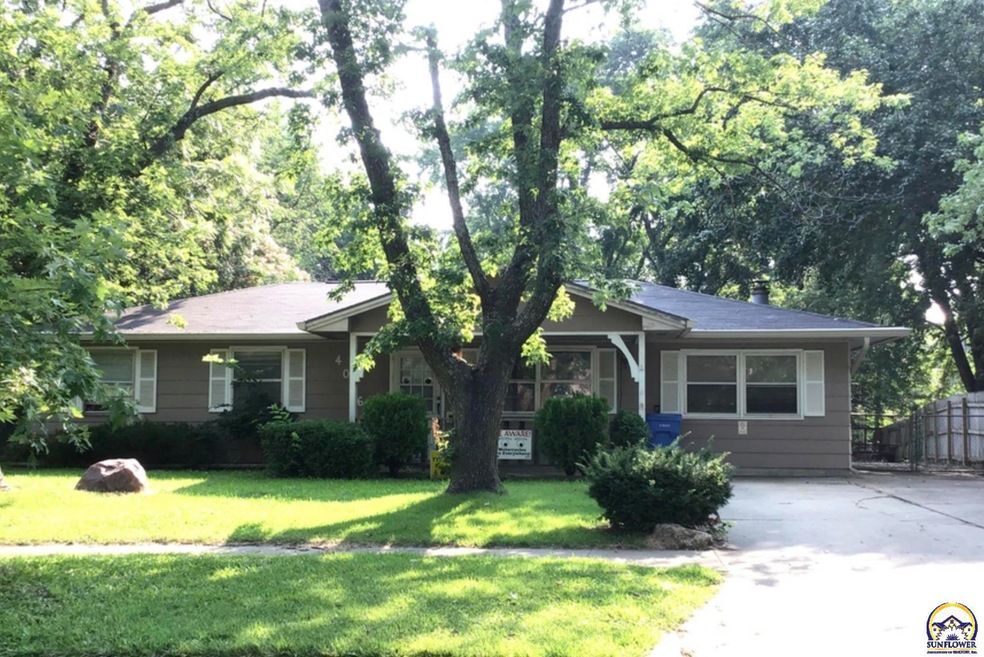 4006 SW 33rd Terrace, Topeka, KS 66614 - photo 1