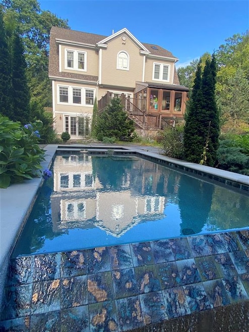 11 Walters Way, Exeter, NH 03833 - photo 1