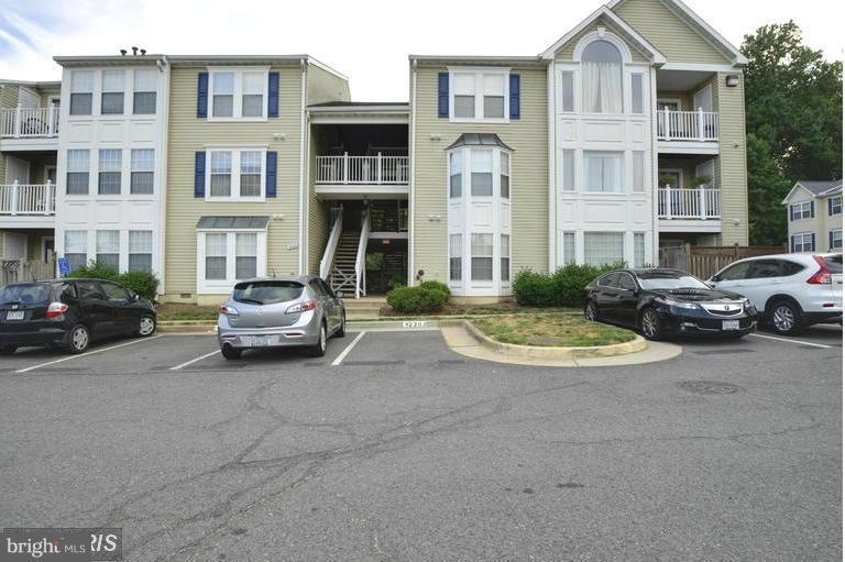 9220B Cardinal Forest Ln unit B, Lorton, VA 22079 - photo 1