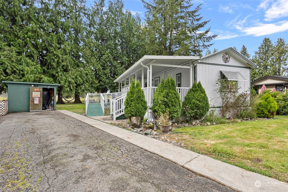 8878 Peavey Rd unit 29, Sedro Woolley, WA 98284 - photo 1