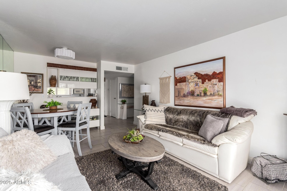 4610 N 68th St unit 473, Scottsdale, AZ 85251 - photo 1