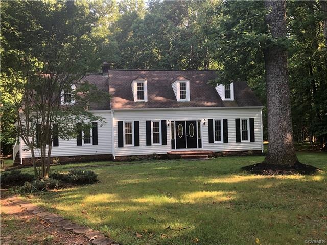 10801 Victoria Cir, Midlothian, VA 23113 - photo 1