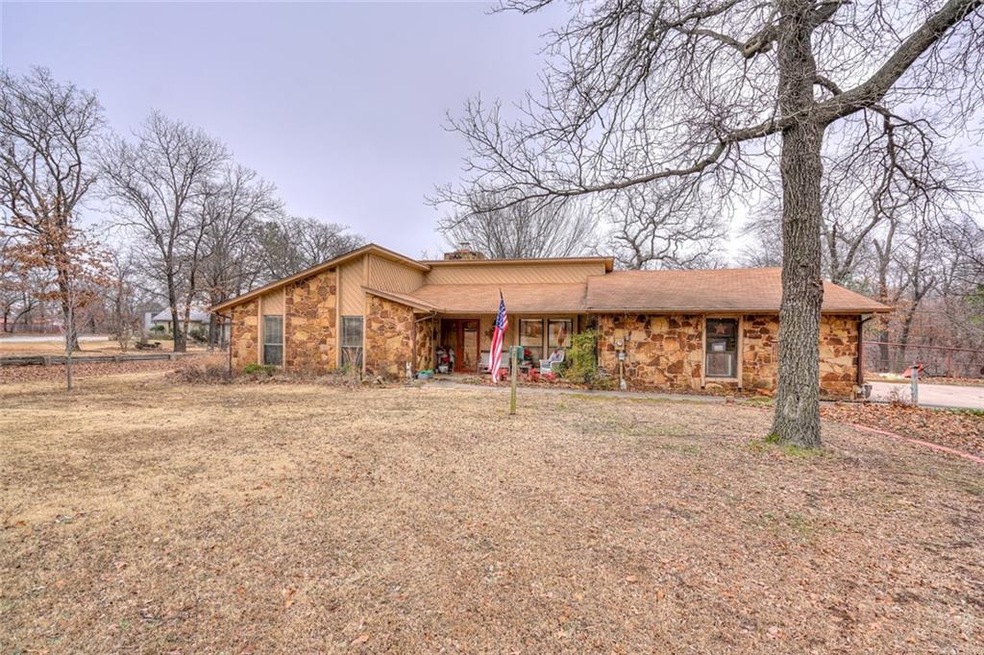 9 Donna Ln, Shawnee, OK 74801 - photo 1
