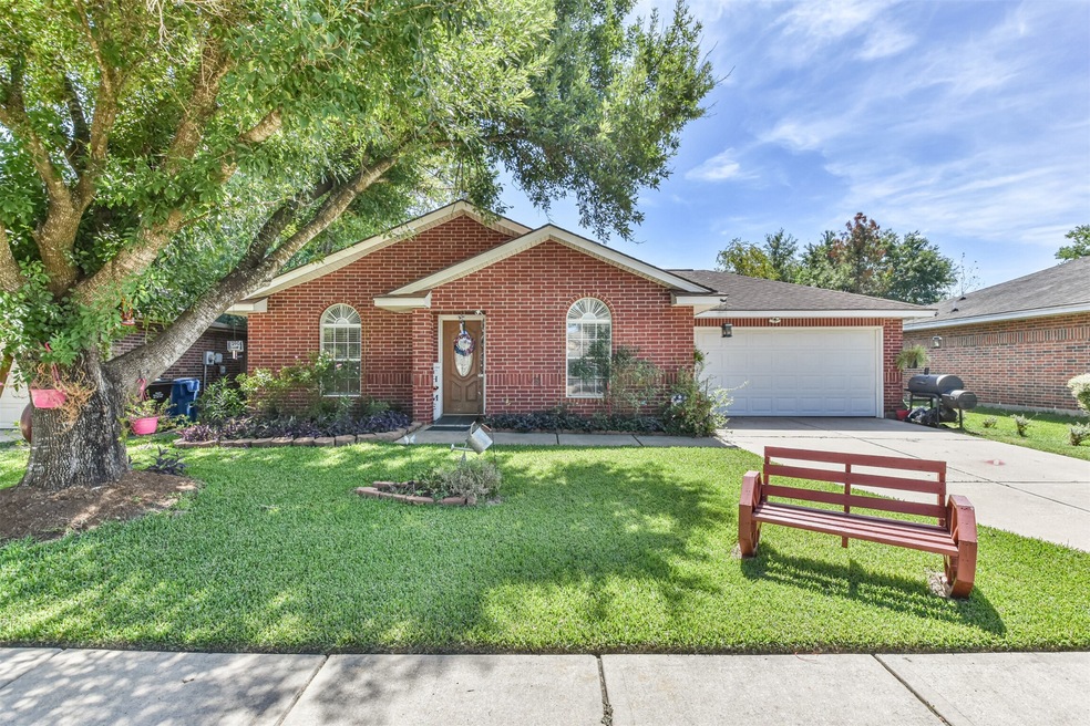 24103 Lazy Kay Ln, Hockley, TX 77447 - photo 1