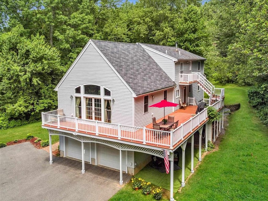 110 S Main St, Newton, NH 03858 - photo 1