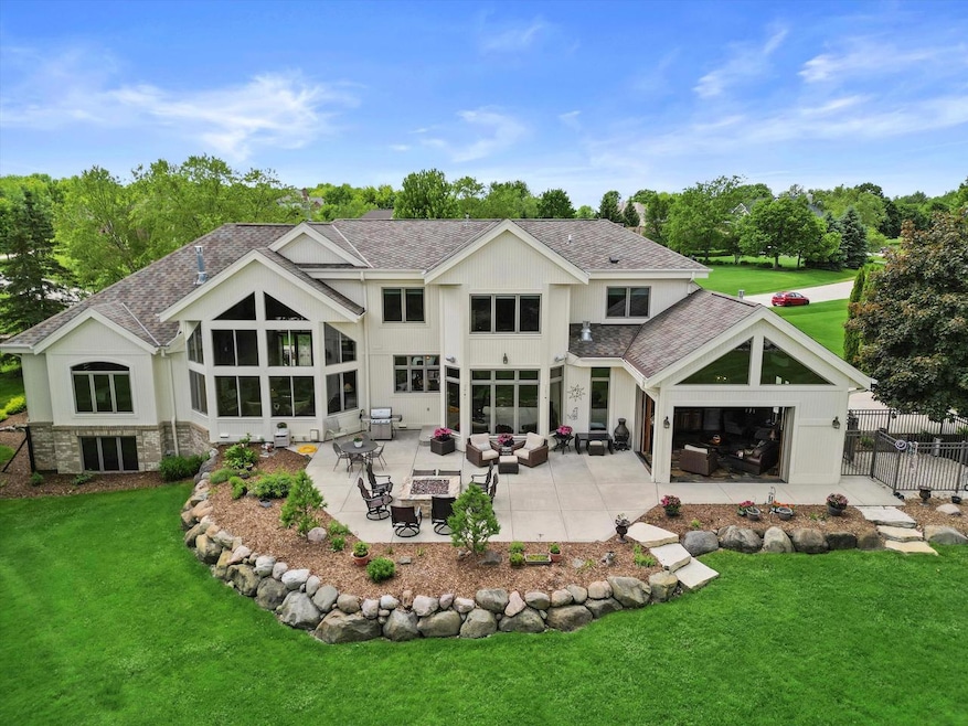 287 Steeple Point Cir