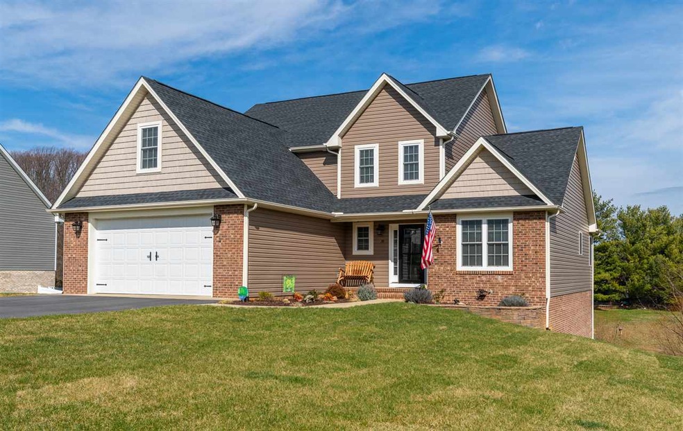 39 Riverhead Dr, Staunton, VA 24401 - photo 1