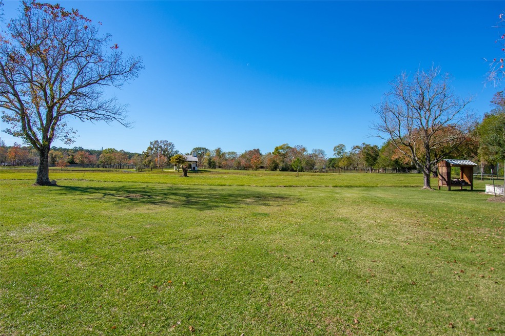 21570 Mueschke Rd, Tomball, TX 77377 - photo 1