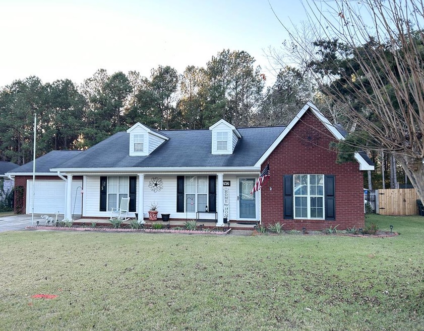 243 Lighthouse Dr, Dothan, AL 36305 - photo 1