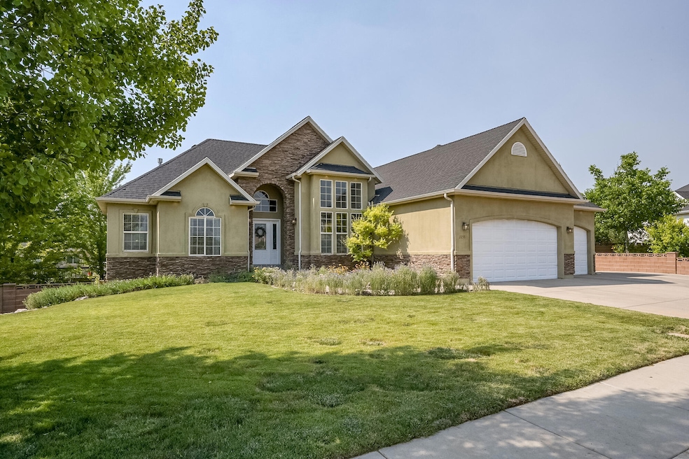 For Sale $670,000