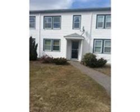 12 Wall St unit 2, Foxboro, MA 02035 - photo 1