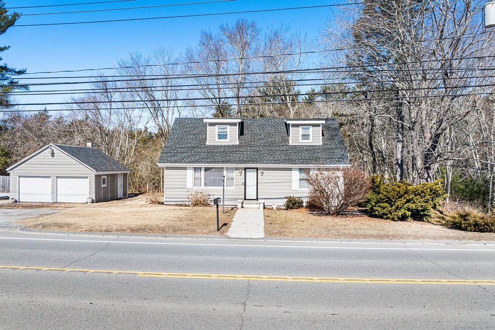 1371 Norwich Rd, Plainfield, CT 06374 - photo 1