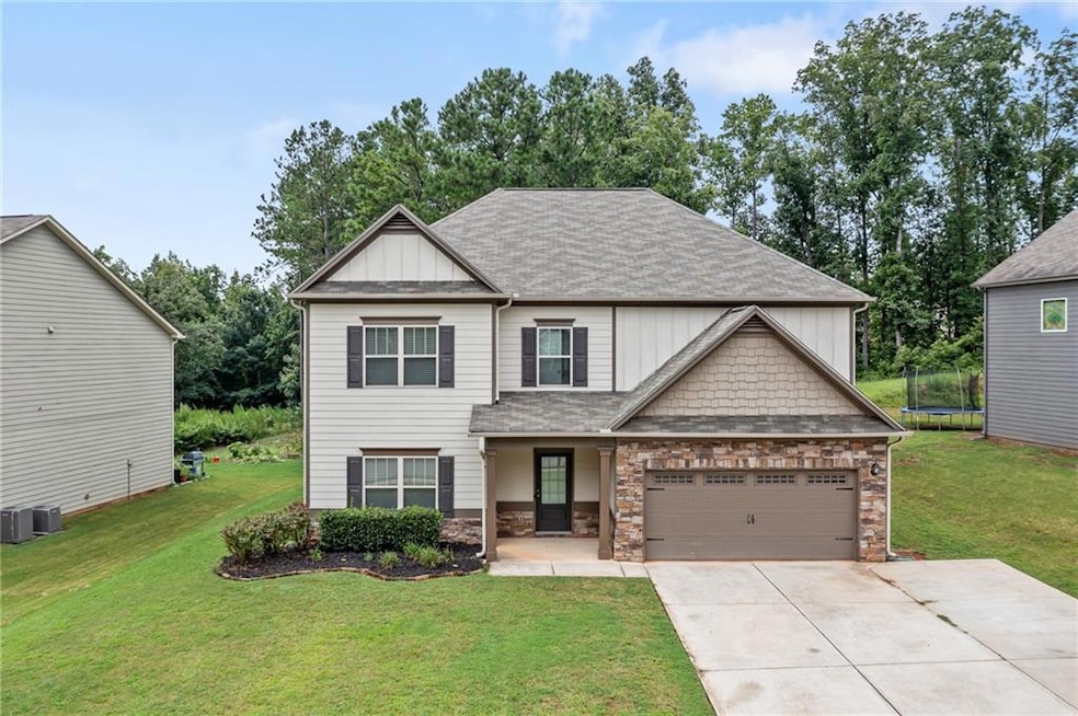 256 Berkleigh Trails Dr, Hiram, GA 30141 - photo 1