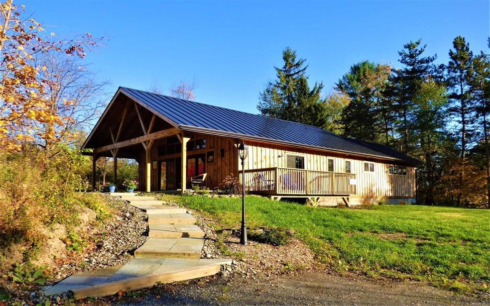 32 Pells Rd, Rhinebeck, NY 12572 - photo 1