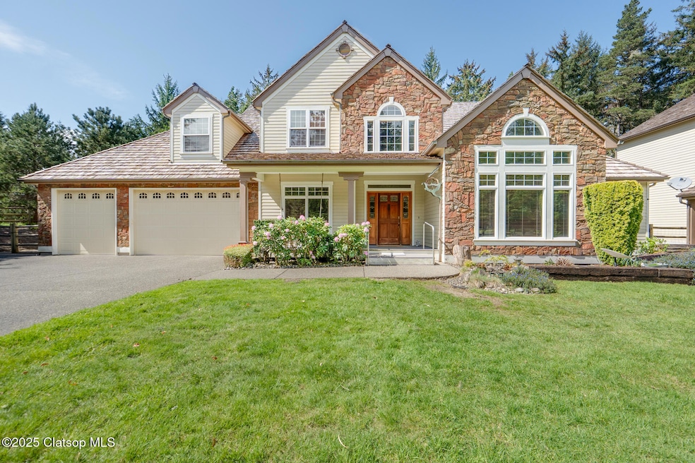 1471 SW Pine Dr-31