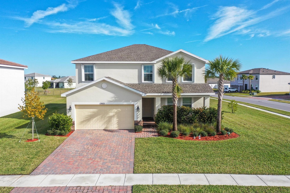 12601 NW Copper Creek Dr, Port St. Lucie, FL 34987 MLS R10963072