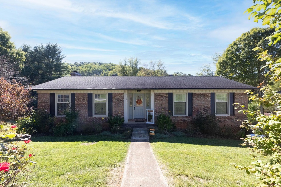 web_45D9E67C-C935-4AFA-963D-9698D932DB87