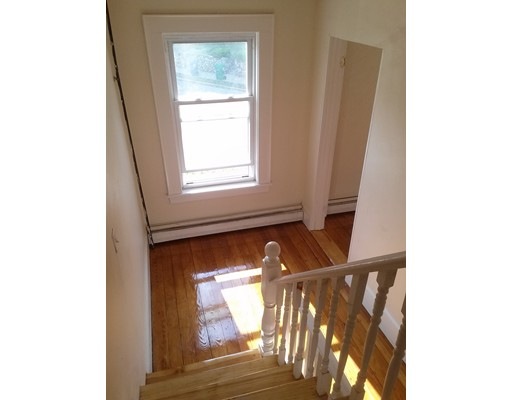 2 Mechanic St, Newton Upper Falls, MA 02464 - photo 1