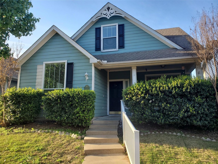 1124 Oakcrest Dr, Providence Village, TX 76227 - photo 1