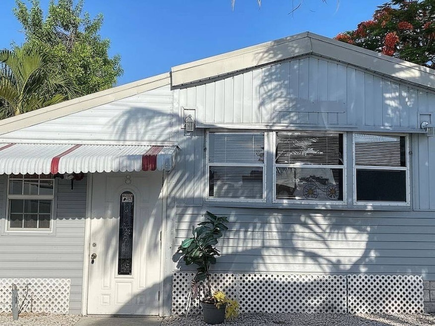 875 NE 48th St unit 8, Lighthouse Point, FL 33064 - photo 1