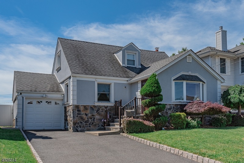 78 Hillman Dr, Elmwood Park, NJ 07407 - photo 1