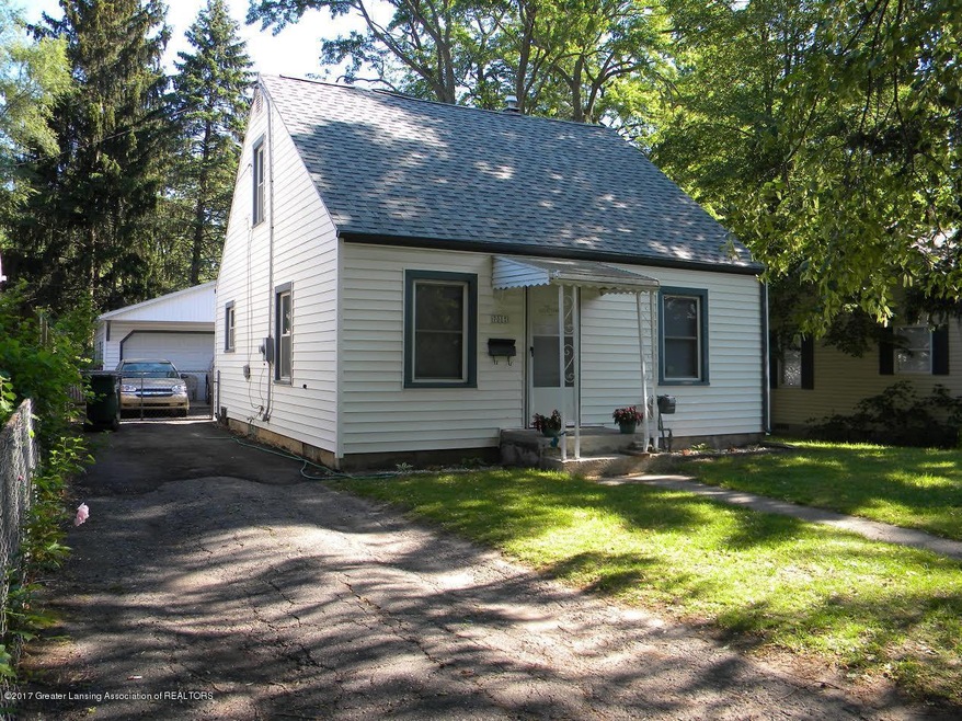 701 Paris Ave, Lansing, MI 48910 - photo 1