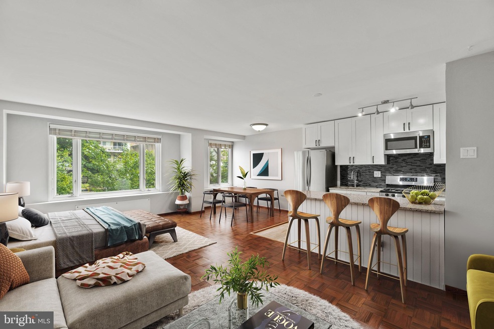 The Potomac Plaza Co-op unit 219, Washington, DC 20037 - photo 1