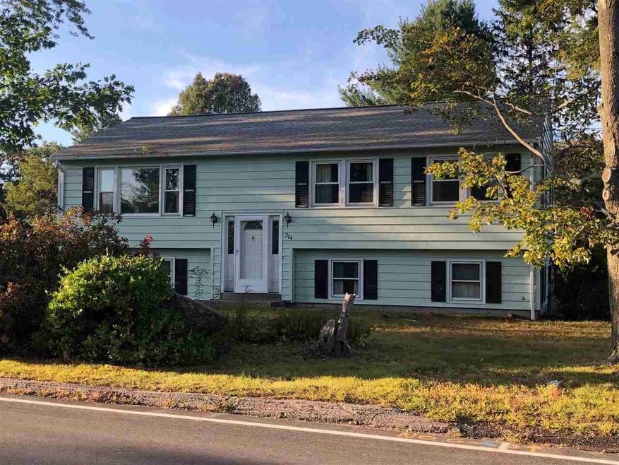 204 Saint Anselm Dr, Goffstown, NH 03045 - photo 1