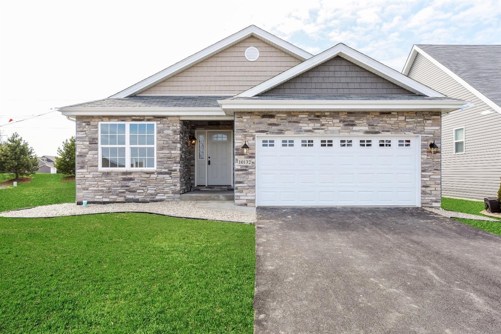 10132 Azalea Dr, Crown Point, IN 46307 - photo 1