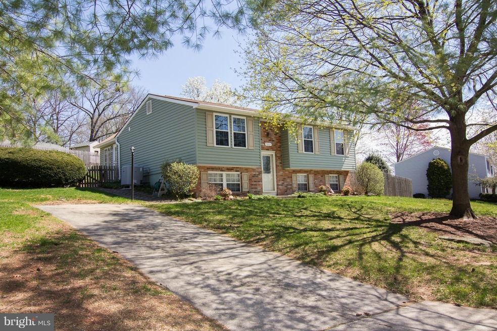 7003 Macbeth Way, Sykesville, MD 21784 - photo 1