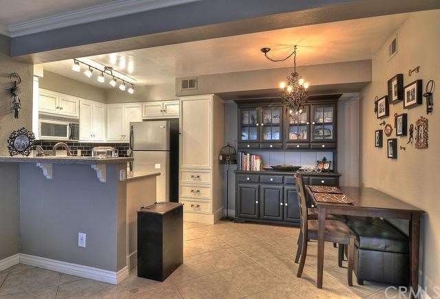 Move-in ready with an upgraded kitchen!