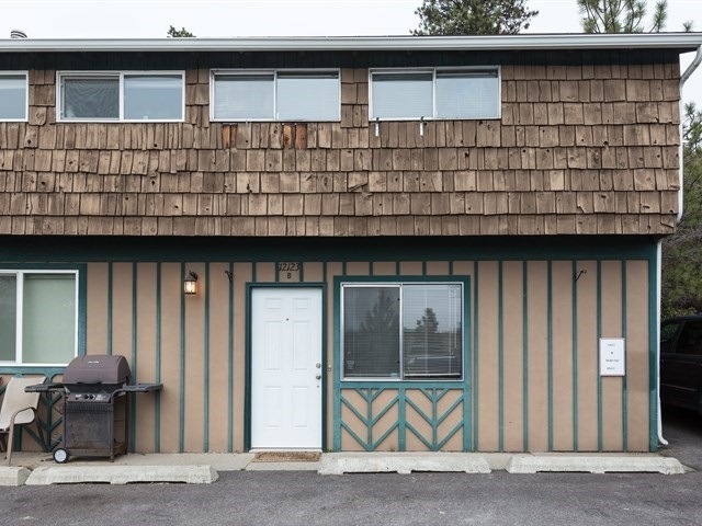 12123 E Mansfield Ave unit B, Spokane Valley, WA 99206 - photo 1