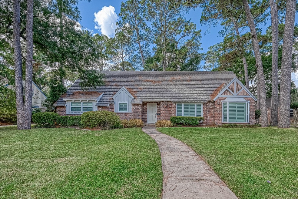 12223 Broken Bough Dr, Houston, TX 77024 - photo 1